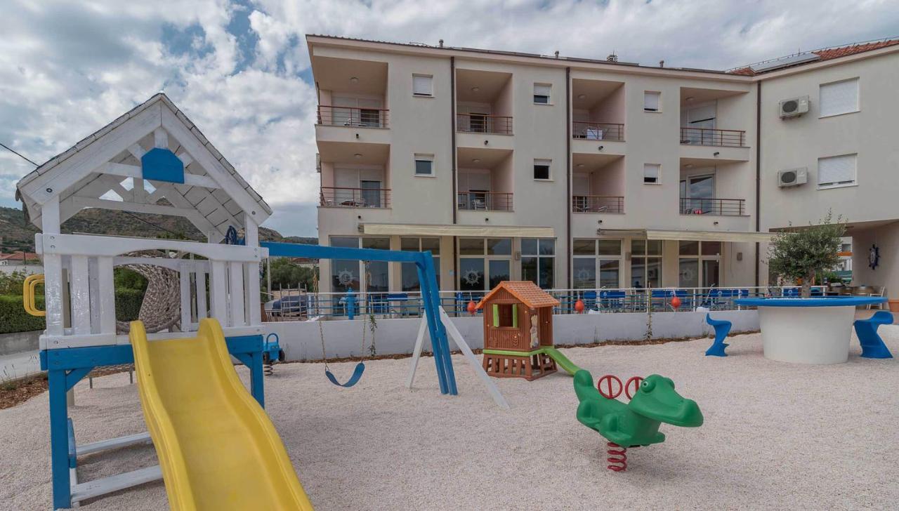 Porto Samaria Holiday Resort Trogir Kültér fotó