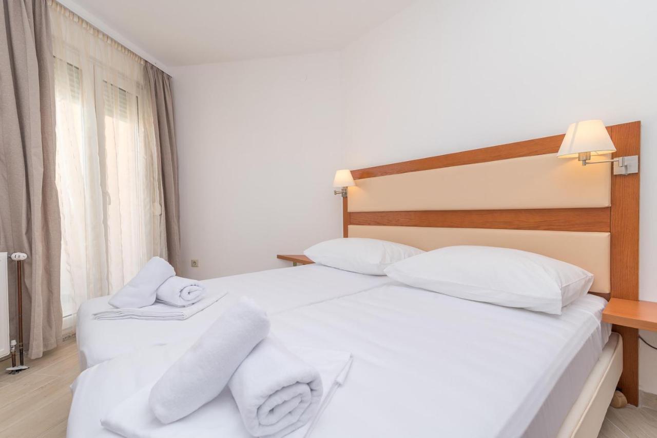 Porto Samaria Holiday Resort Trogir Kültér fotó