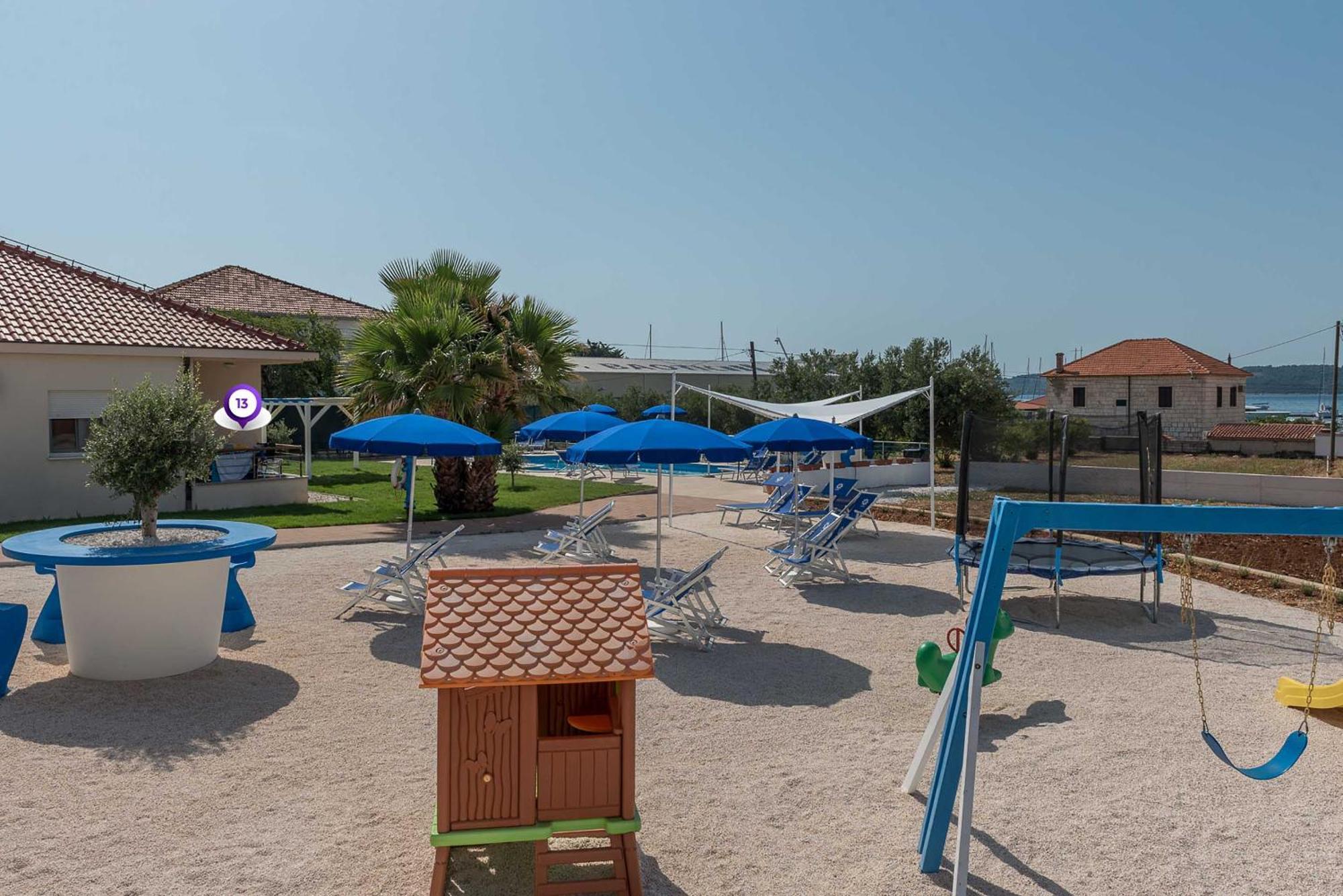 Porto Samaria Holiday Resort Trogir Szoba fotó